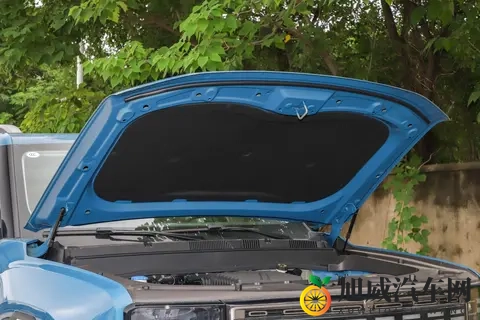 15万级硬派SUV怎么选？四驱+大电池，这SUV家用越野两不误-1