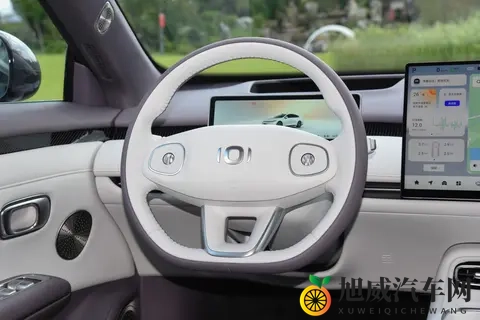 比亚迪憋不住了 416万电动皮卡国内倒计时 57秒破百还能家用越野-1