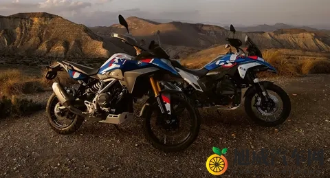 粉色网站：新能源汽车潮，智能驾驶革新，汽车文化盛宴-3