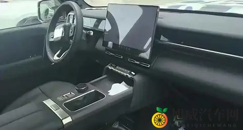 方盒子车火了，iCAR V27来搅局，年轻人为啥买账？-1