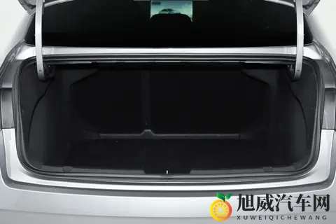 星瑞全新东方曜:10万级家轿,销量67万,凭啥这么火?看完就明白-1