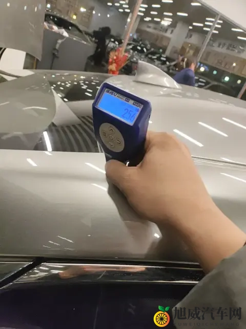 开襟jk做双人运动：开襟日式裙，共享亲密时光-3