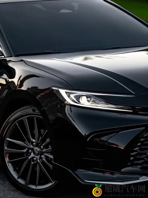 丰田凯美瑞降价后 13 万 直接把家用 B 级车的 “痛点” 全解决了！-2