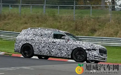 上课吃女同学奶还摸她批:教室恶行:猥亵女同学,不堪入目-3