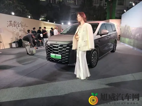 中大型MPV油耗进入“4”时代 2026款比亚迪夏上市售2068万起-1