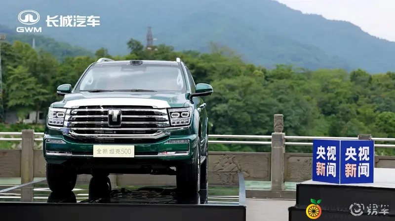 杨玉环的三 大乳:杨玉环身姿曼妙,胸前风光无限-1