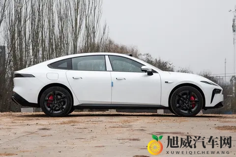 预售1499万元起,东风奕派eπ007+年轻人的轿跑梦触手可及-3