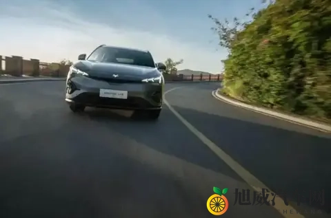 二胎家庭专享！智能大空间+充电快-2