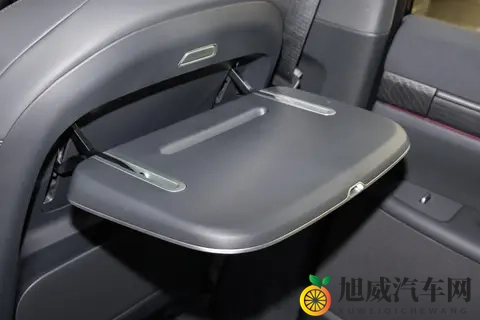 东风奕派eπ0082026款五座版,冰箱彩电+超级大五座,家用真香-3