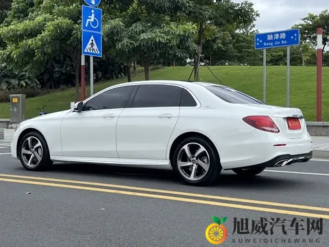 2017年奔驰E300L：15万公里，体验行政级座驾-1