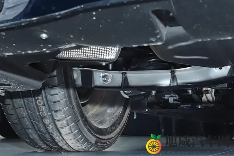 奔驰A级AMG 2025款车型深度解析与选买建议-1