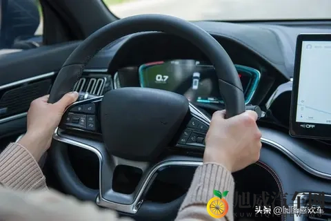 你的车真是“油老虎”？90%车主都被仪表盘骗了！-3