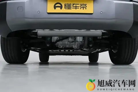 方程豹钛7:科技大空间SUV,全家出行皆能尽享舒适体验-2