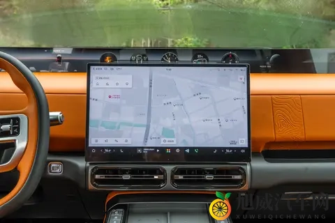 30 万级渡水的方盒子！纵横G700 ：馈电油耗 795L，越野家用不纠结-3