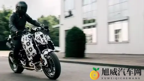 摩托圈劳斯莱斯出新作，1400R能否复制2分钟售罄神话？-2