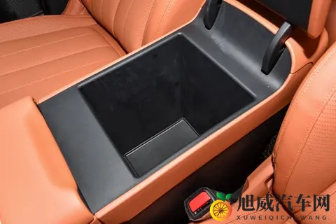 一台好车能改变生活,有了方程豹钛7,全家出行再无困扰-2