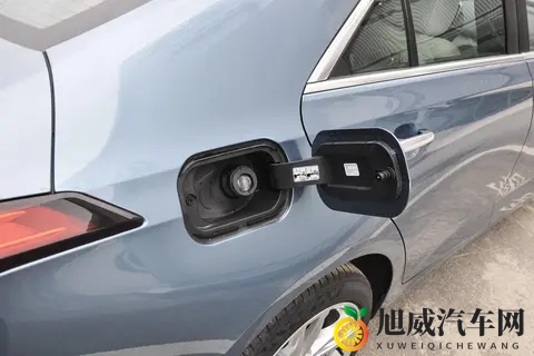 2025 款凯迪拉克 CT4 动力与空间表现 选购前必看-3