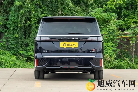 鸿蒙座舱5+华为乾崑，26款岚图梦想家实力诠释MPV新标杆-3