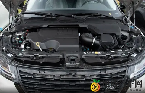 起售价4298万，解读26款揽胜极光配置差异，选哪款合适？-2