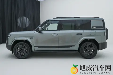 方程豹钛7：解决家庭出行痛点，这款SUV值得一看！-1