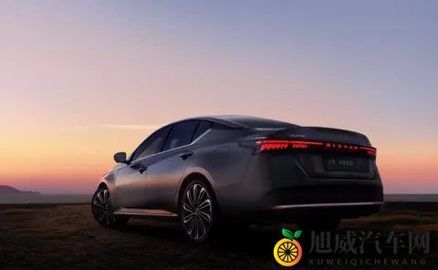 和华为绑定能提升销量吗？新款天籁外观内饰更新、新增鸿蒙座舱-2