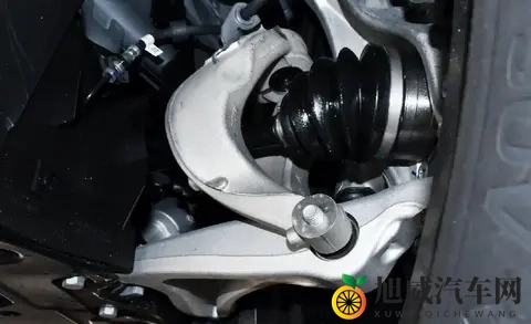 领克09探索版上市,搭载FYRA四驱+NAPPA座椅,性能与舒适兼备!-3