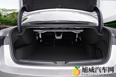 10万级运动轿车怎么选?看这款:第三代领克 03-2