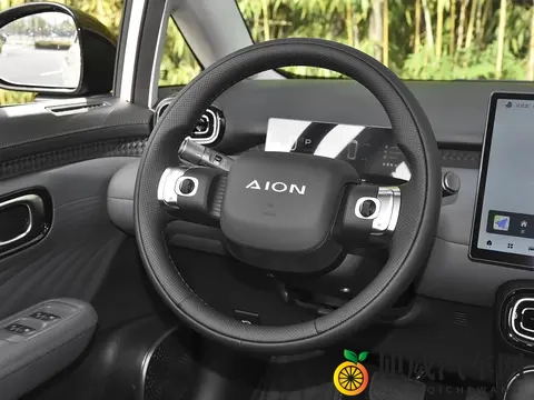 广汽埃安UT super上市，电池租用购车价499万元起，京东独家销售-2