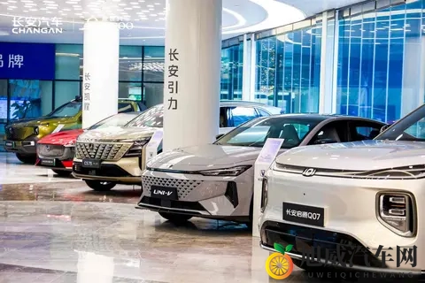 长安车机升级快了，用户却不知咋回事，技术藏得比密码-2