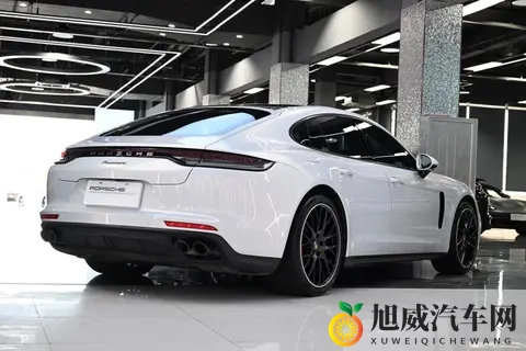 二手保时捷Panamera：29T引擎，3万公里，豪华轿跑之选-2