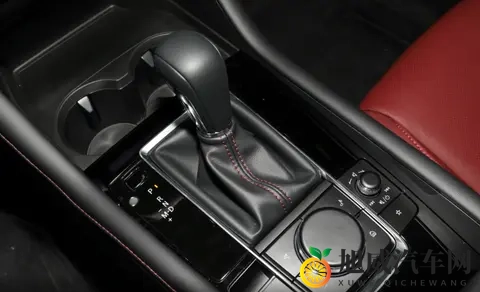 26款马自达3昂克赛拉配置解读，8款在售车型如何选？-1