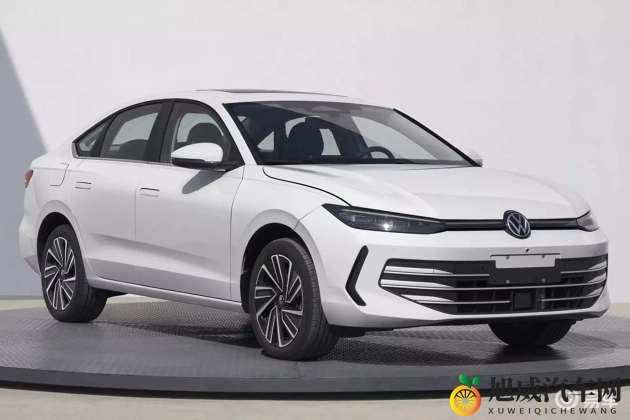 黄色软件网站下3.0.3免费版大扮2024苹果：苹果车主福利！免费版汽车软件来袭，驾驶更轻松-2