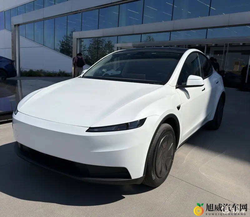 嗯灬啊灬把腿张开灬A片动漫图片：汽车革新，未来已来，自动驾驶与智能网联引领变革-1