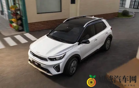 新款起亚奕跑上市，新增外观内饰配色，车长4100mm，搭载14L动力-2