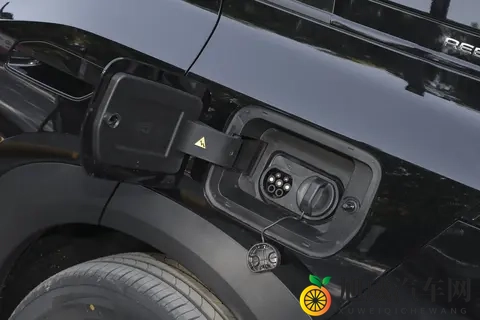 亏电油耗低至55L，动力强劲静谧性好，AION i60增程版来了-3