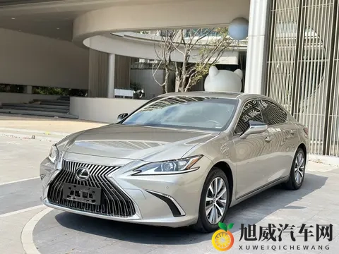20款雷克萨斯ES，一手车况，18万不到，宜商宜家好选择？-3