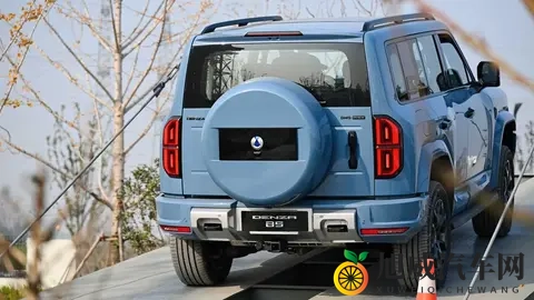 豹5征战海外市场，腾势B5实车图曝光-1