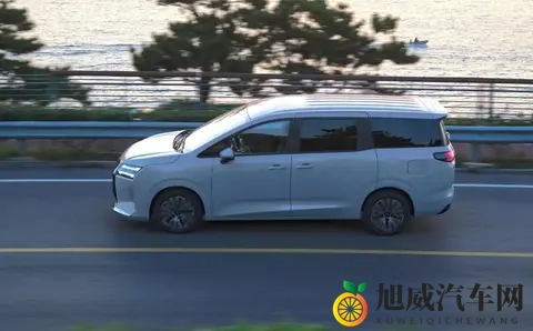 起售价仅为73万元，五菱星光730正式上市-3