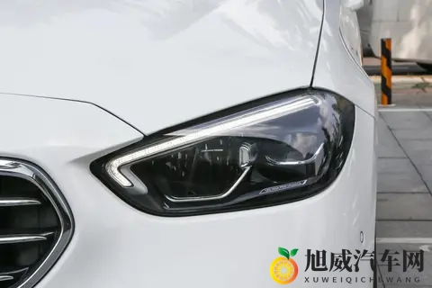 奔驰 C 级 2025 款实测：豪华感拉满，但这些短板得认清-3