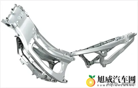 2款新车3大杀招！钱江这次要改写摩托车游戏规则？-2