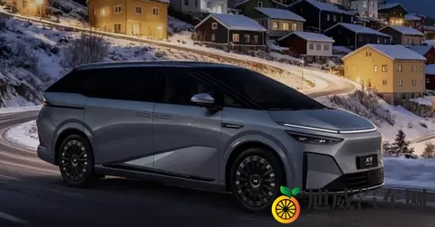 新势力10月销量公布，一边是创新纪录，一边是在保命-3