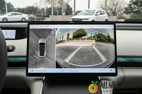 星纪元ES增程版Ultra四驱旗舰：重新定义中大型纯电轿车的均衡性-1