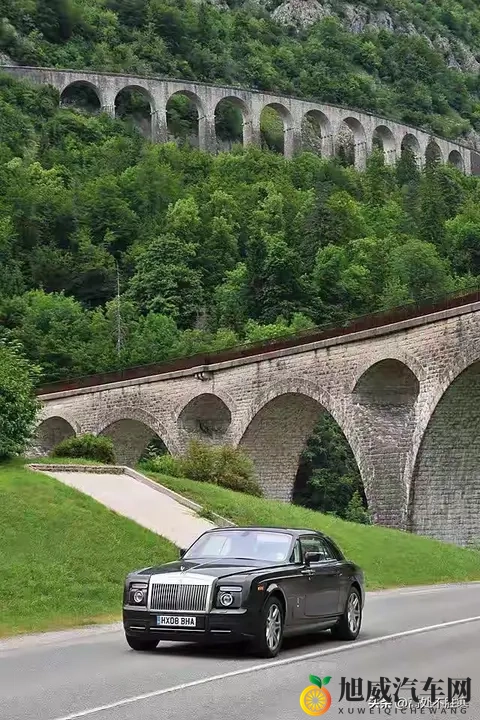 别以为车开得少是省钱？一年跑不够这个数，反而白扔好几千-1