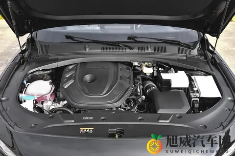 吉利星瑞对比艾瑞泽8 PRO，高性能家用车怎么选？看完这篇就知道了-2