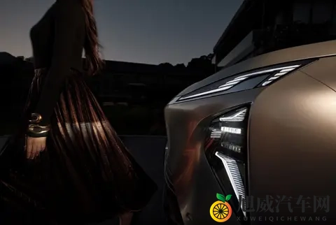 插混纯电到底怎么选？至境世家PHEV续航180公里，EV版长达632公里-3