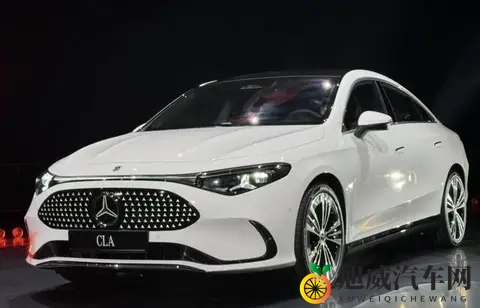 全新奔驰C级确认上20T,小改款先“补能”,改款2026年同步首发-2