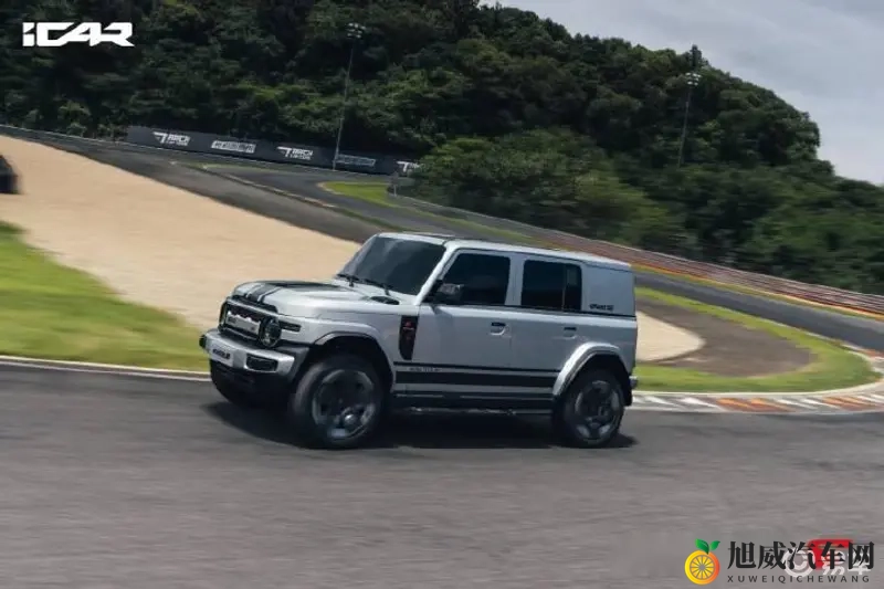 黑料布打样：汽车内饰新潮流，个性化定制来袭-1