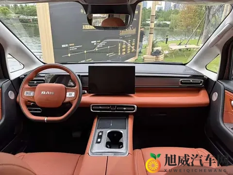 北汽锐胜M8将于11月5日预售！四种动力类型_中大型MPV-1