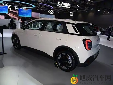 499万起+800座换电站!埃安UT super上市,换电终于平民化?-2