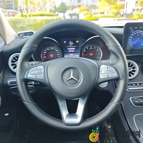 8万级唯一搭载高阶辅助驾驶系统燃油车！-1